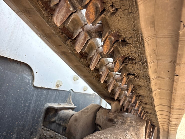 2018-bobcat-t870-image-67