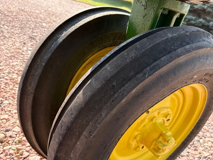 john-deere-530-image-29