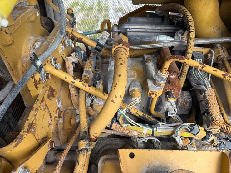 caterpillar-d9r-image-42
