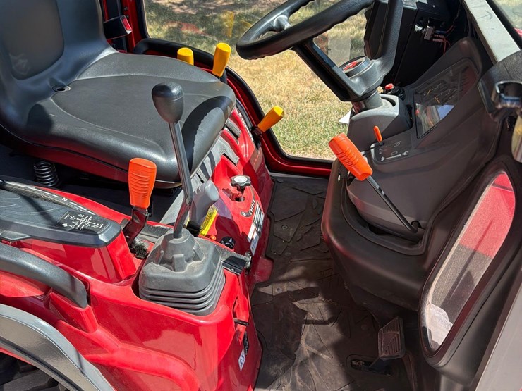 2021-massey-ferguson-4-image-28