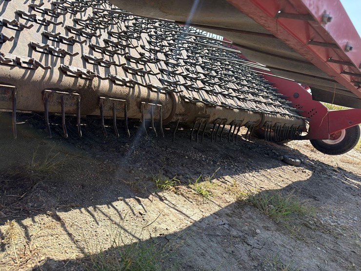 h&s-9ft-hay-merger-image-22