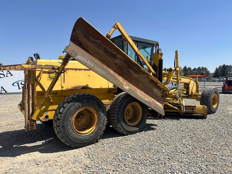komatsu-gd650a-image-5
