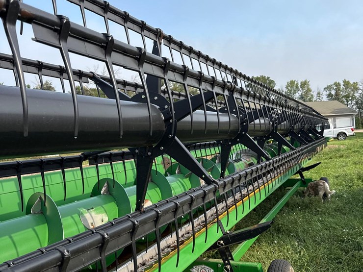 2009-john-deere-635f-image-42