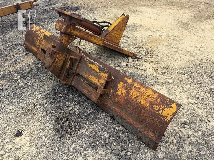 7-foot-blade-image-3