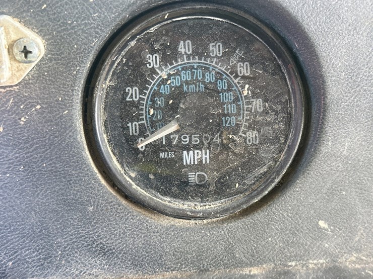 mack-dm685s-image-28