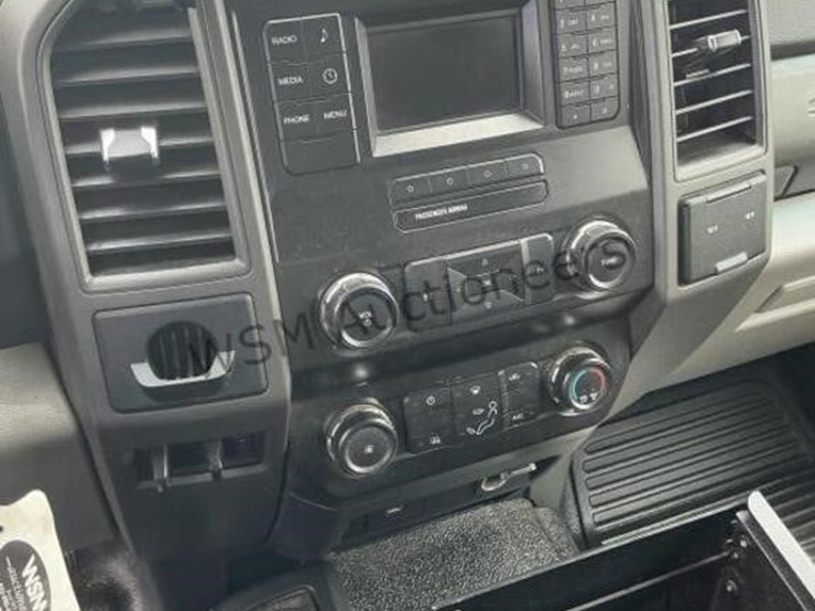 2019-ford-f550-image-19