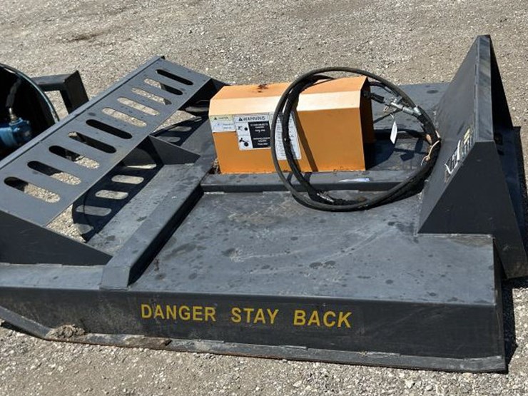 #217-•-skid-steer-72"-rotary-cutter-for-image-2