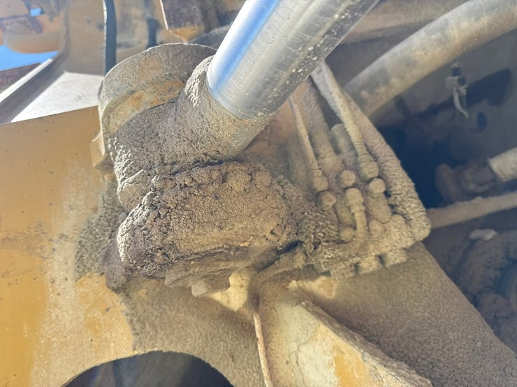 caterpillar-988-image-69