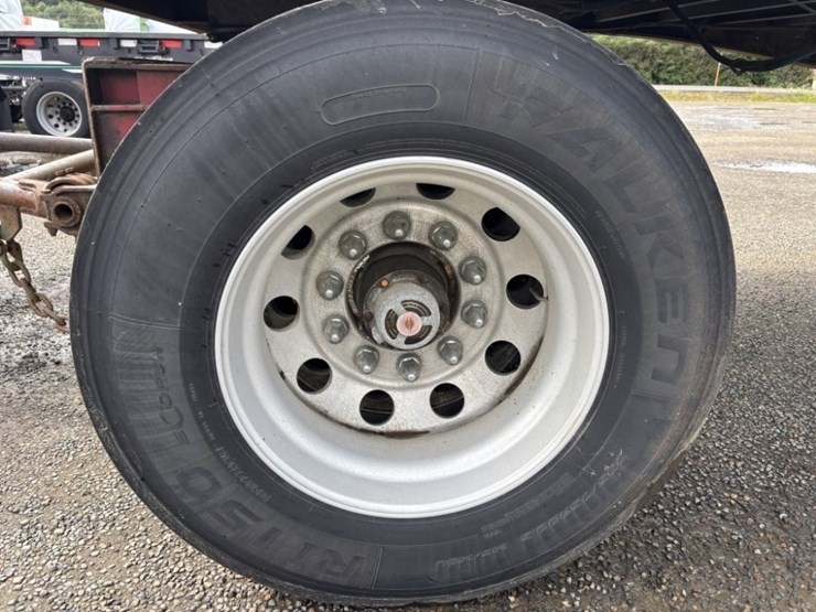 alloy-tri-axle-flatbed-pup-trailer-image-10