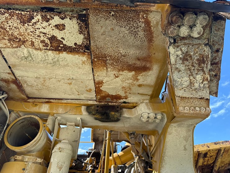 caterpillar-785b-image-26