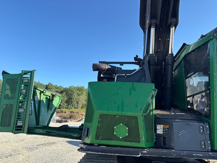 deere-803mh-image-44