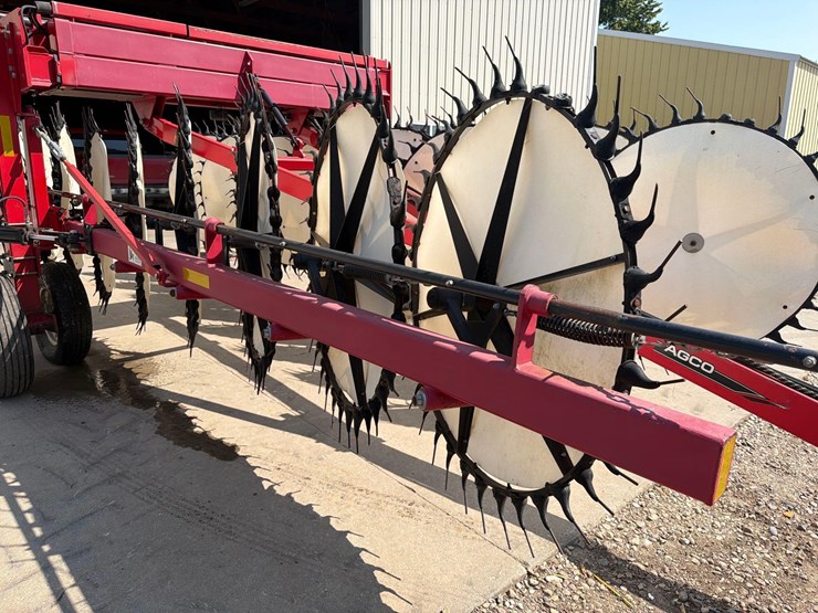 agco-5130-17-wheel-pull-type-rake—1-owner-image-15