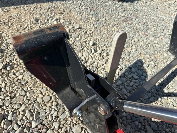 2021-massey-ferguson-1805-image-20
