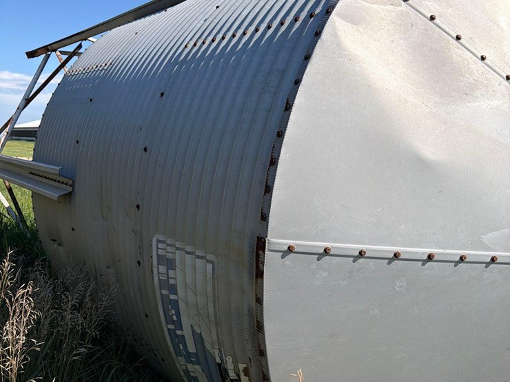 hog-slat-15-ton-bulk-bin-image-8