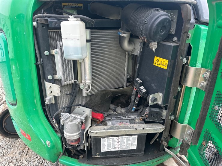 2019-deere-50g-image-42