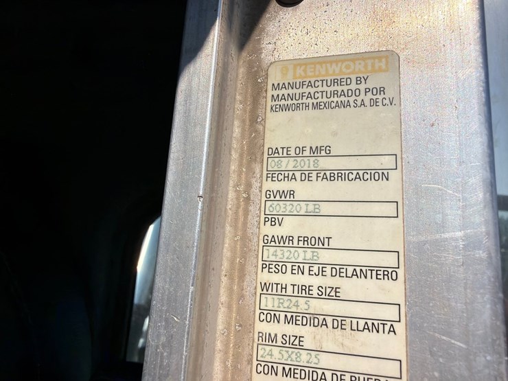 2019-kenworth-t800-image-35