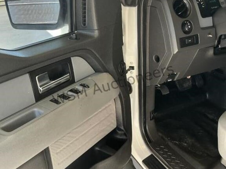2014-ford-f150-image-23