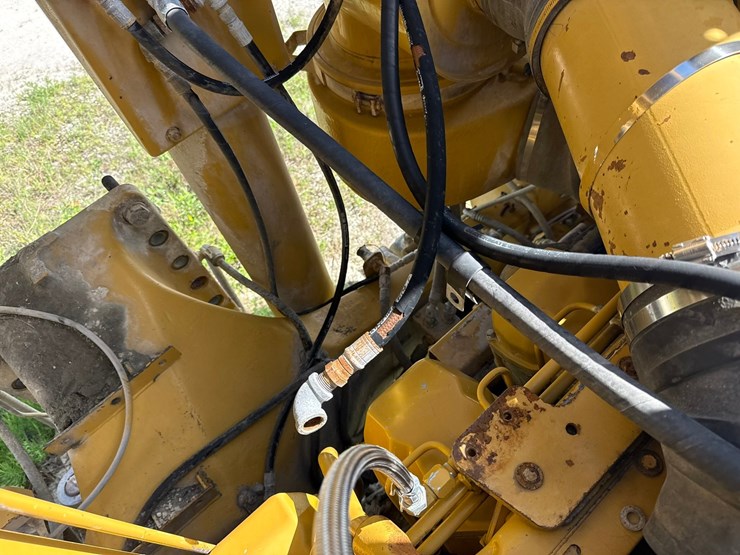 caterpillar-785b-image-123