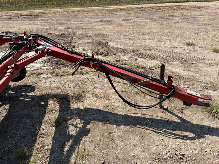 h&s-9ft-hay-merger-image-34