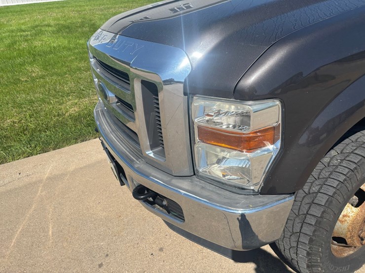 2009-ford-f350-image-13