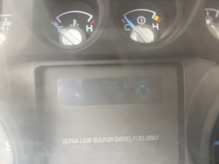 2014-ford-f450-image-46