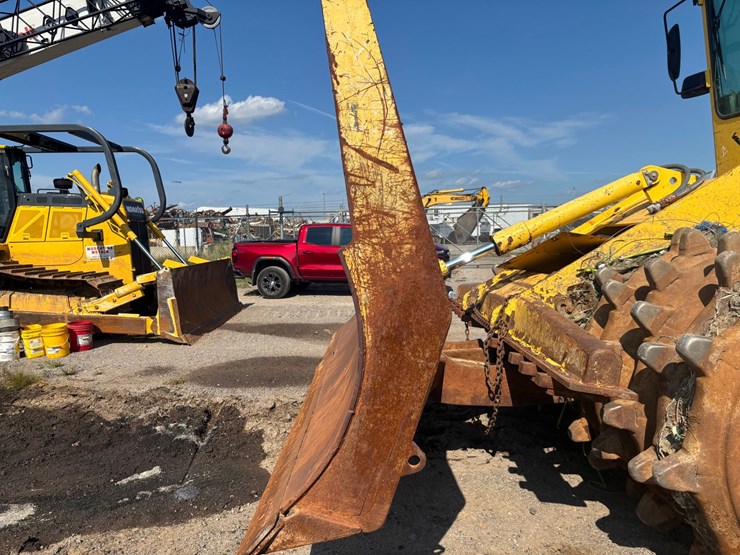 2015-bomag-bc572-1172-image-85