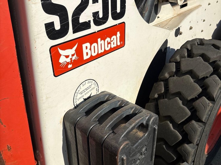 2008-bobcat-s250-image-19