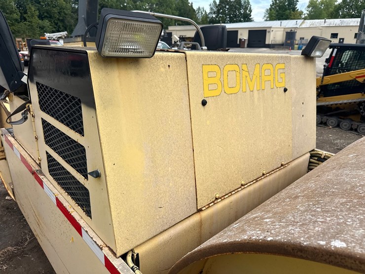 bomag-bw11as-image-21