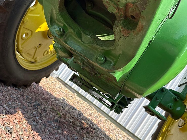 john-deere-630-image-42