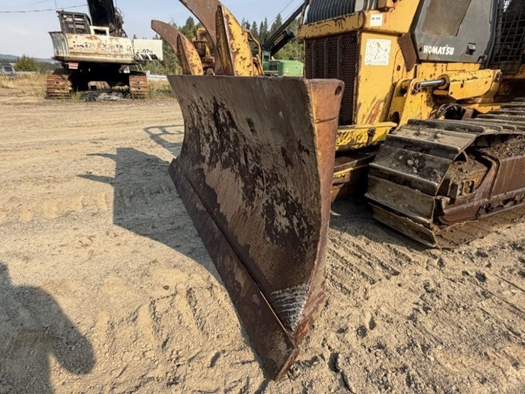 2004-komatsu-d39ex-21-image-9