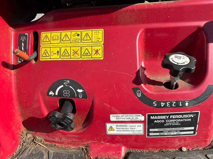 2021-massey-ferguson-1805-image-31