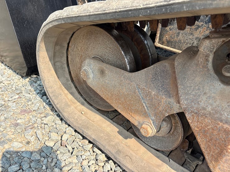 2018-bobcat-t870-image-58