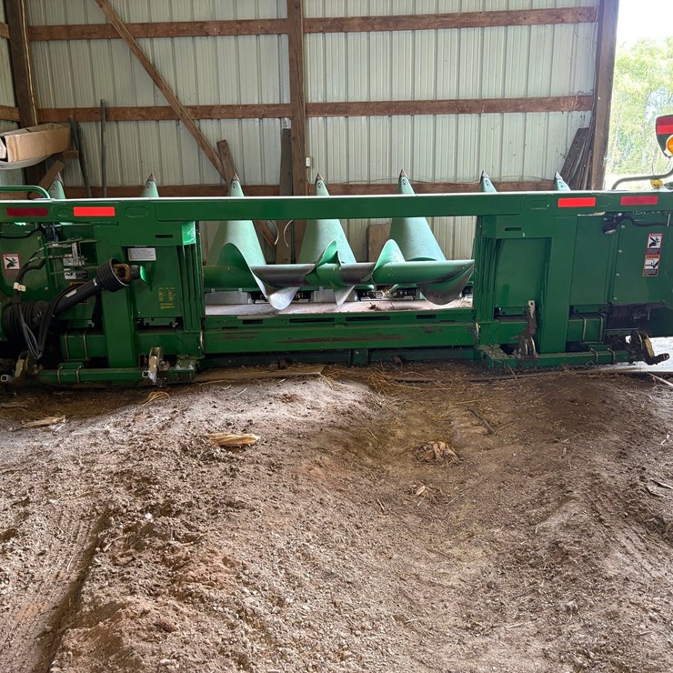 JOHN DEERE 606C