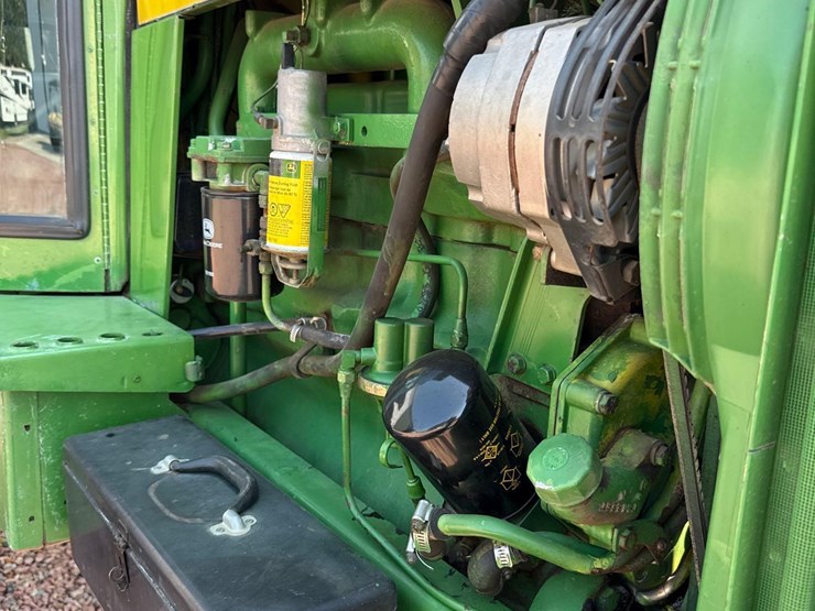 1974-john-deere-4030-image-32