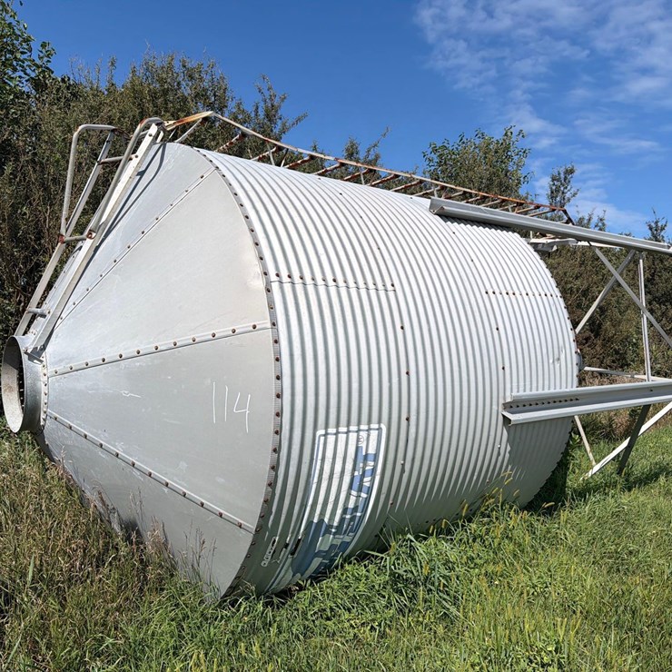 Hog Slat 15 Ton Bulk Bin