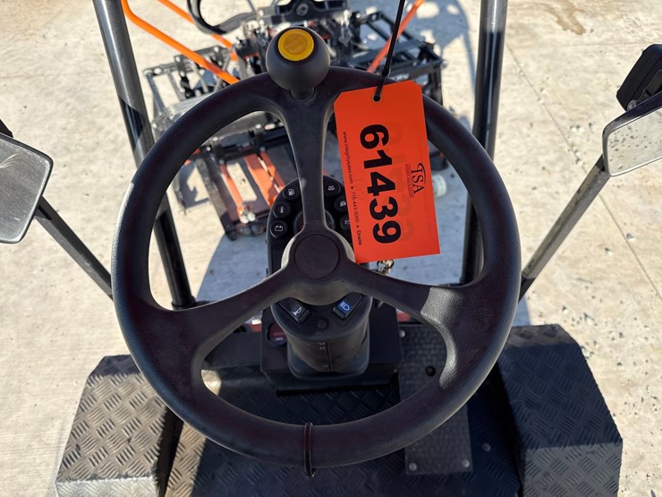 #61439-•-2013-optimas-t11-paver-laying-machine-image-42