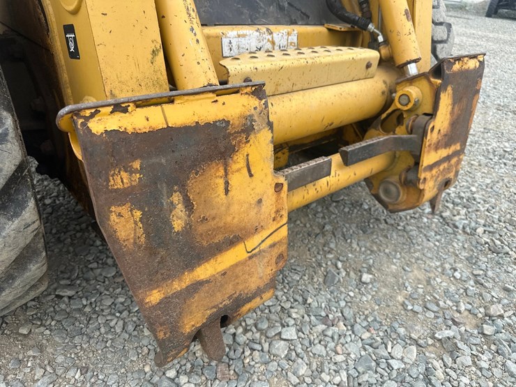 john-deere-250-image-29