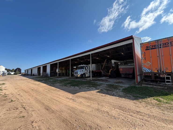 #60000-•-29.92-acre-farm-with-home,-barns-&-outbuildings-image-121