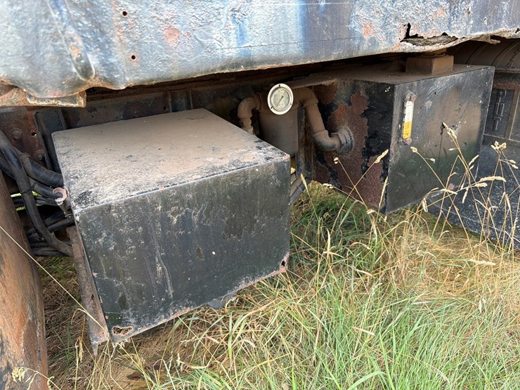 2001-caterpillar-3126-image-10