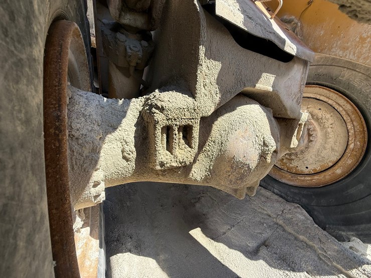 caterpillar-988-image-18