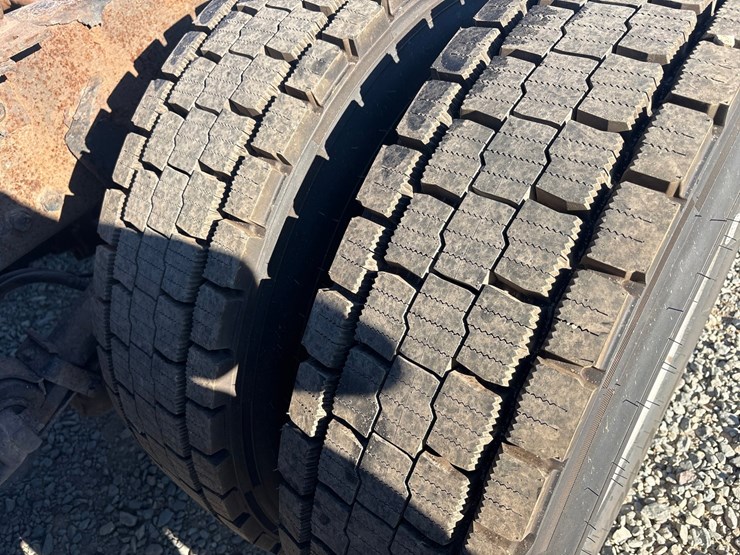 2014-kenworth-t680-image-109