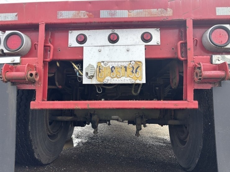 alloy-tri-axle-flatbed-pup-trailer-image-24