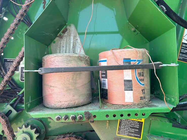john-deere-450-image-34