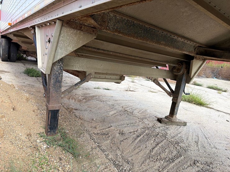 2003-wilson-grain-trailer-image-34