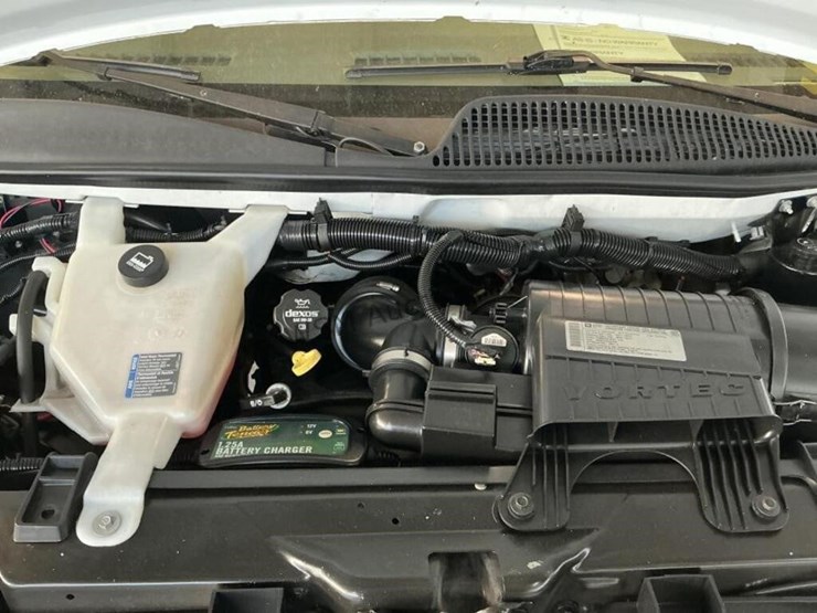 2013-chevrolet-express-3500-image-11