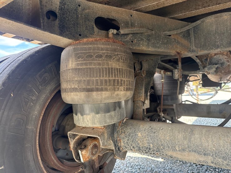 utility-van-image-28