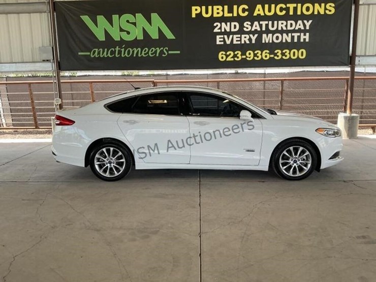 2018-ford-fusion-energie-sdn-image-1