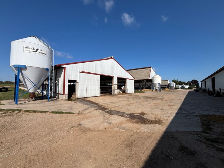 #60000-•-29.92-acre-farm-with-home,-barns-&-outbuildings-image-120