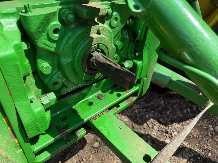 john-deere-3020-image-14