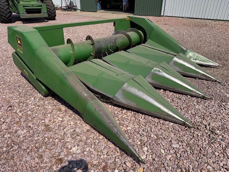 john-deere-454-image-2